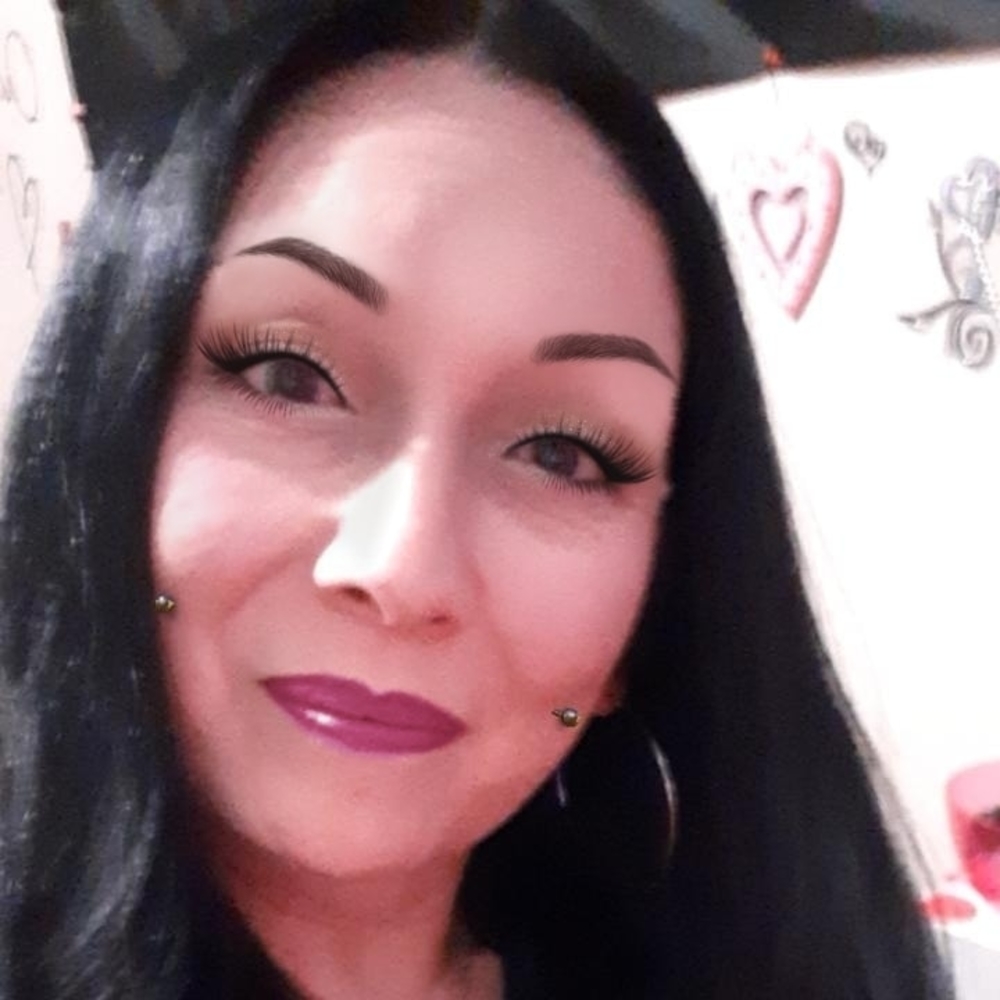 Meet your Posher, Lorrie